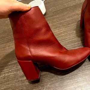 Thursday Highline Boot - worn twice